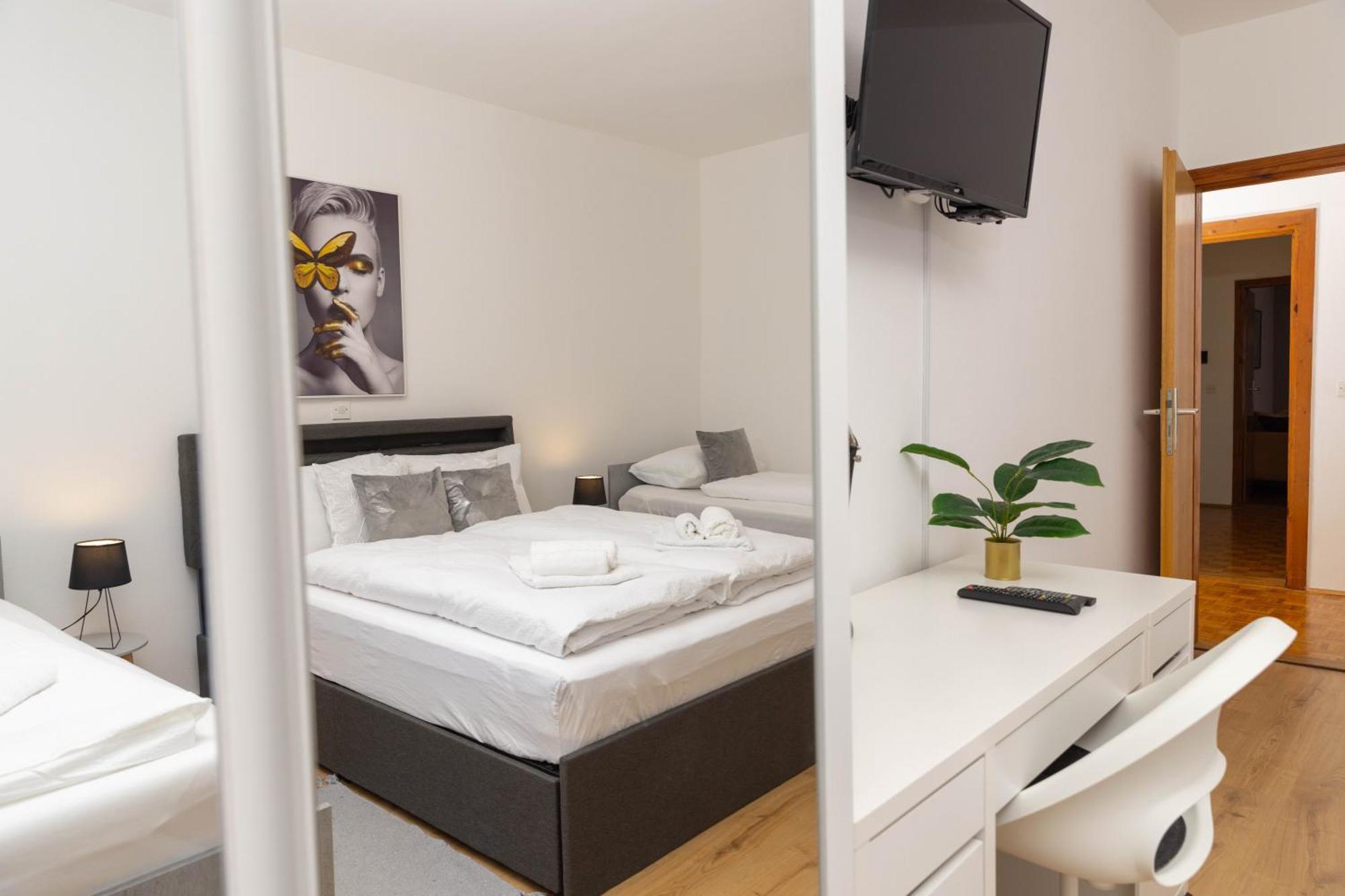Apartman Tihana Vinkovci Bagian luar foto