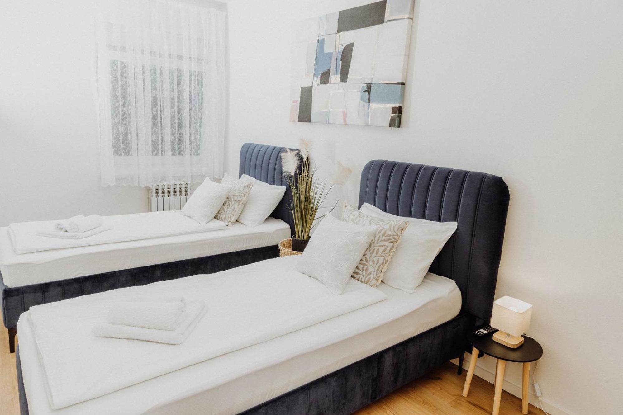 Apartman Tihana Vinkovci Bagian luar foto