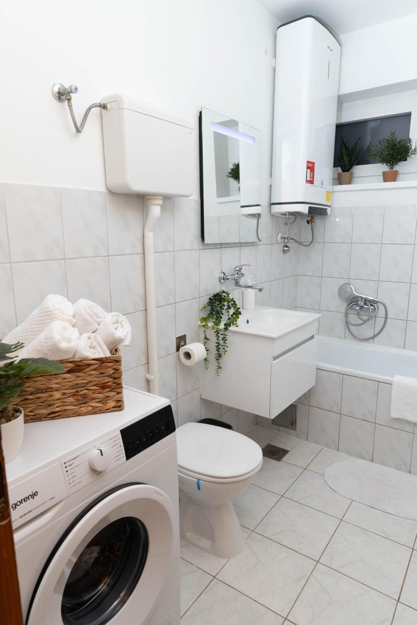 Apartman Tihana Vinkovci Bagian luar foto